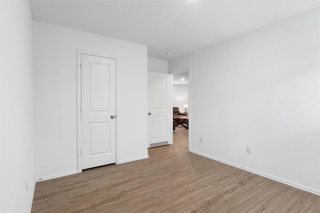 Building Photo - 9311 Sierra Pt Wy