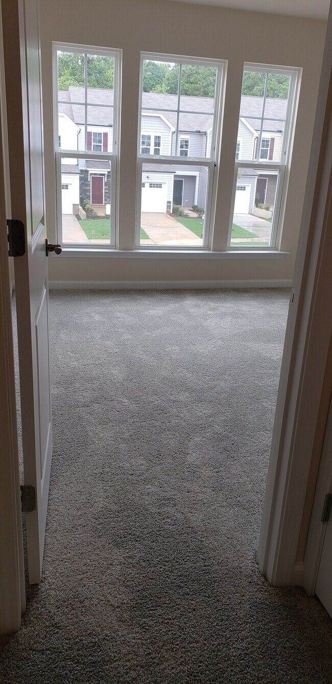 Building Photo - 157 Woodford Reserve Ct