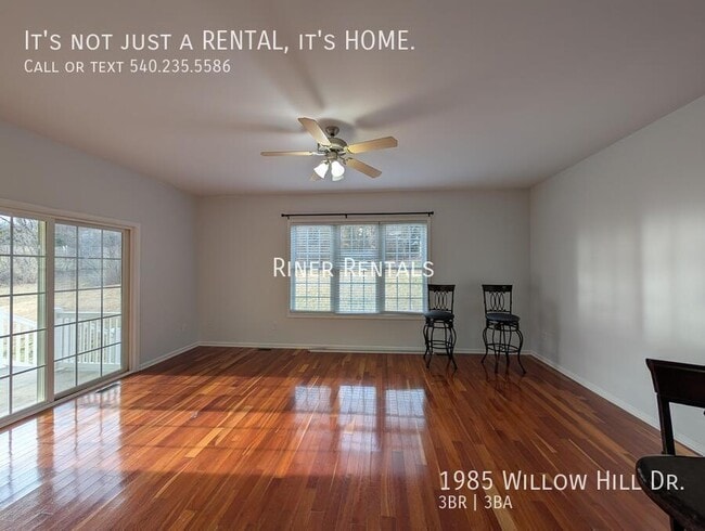 Building Photo - 1985 Willow Hill Dr