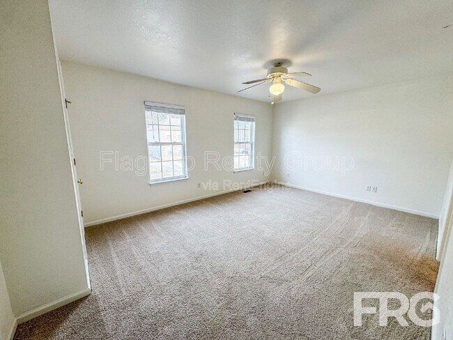 Building Photo - 4270 Williamsbrook Ln