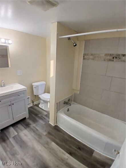 Building Photo - 300 Austin Ave NW