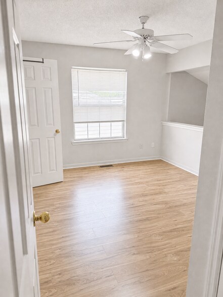 Building Photo - 4120 Silkbay Ct