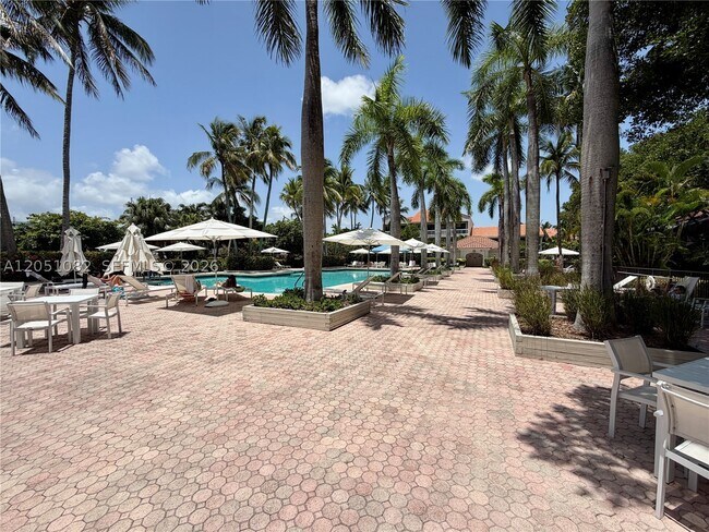 Building Photo - 3610 Yacht Club Dr