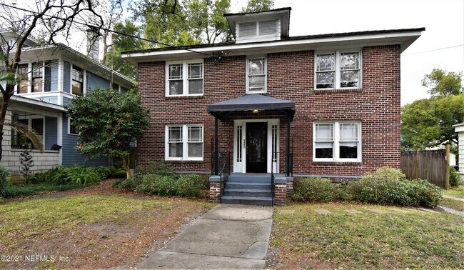 Primary Photo - 2225 Myra St