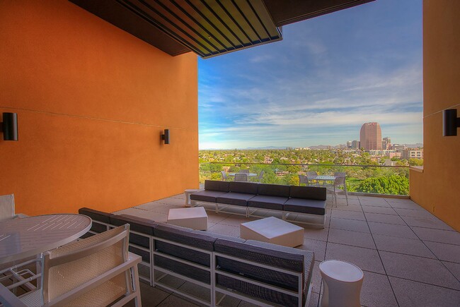 Building Photo - Highrise 1 Bedroom at Portland on the Park