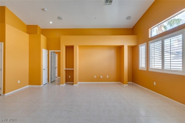 Building Photo - 7000 Point Cabrillo Ct