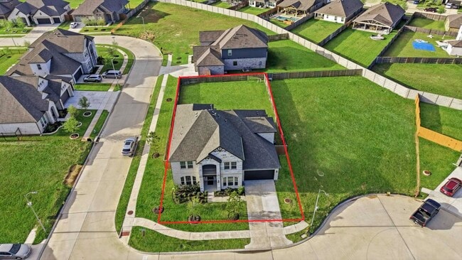 Building Photo - 21303 Shore Arbor Ln