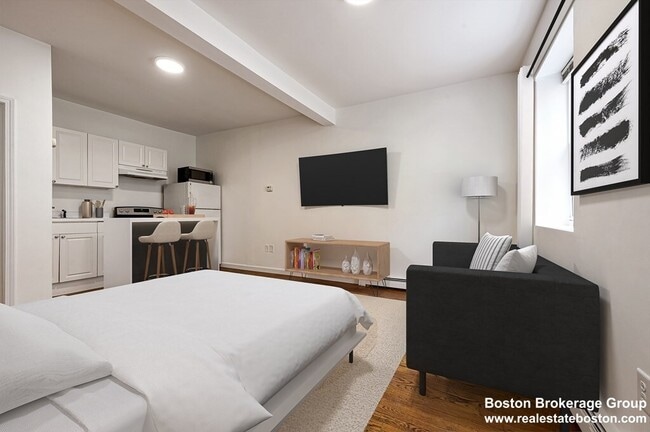 Building Photo - 267 Bolton St