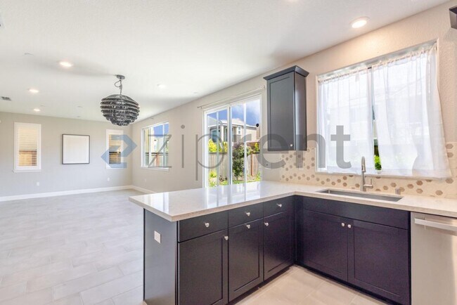 Building Photo - 5824 Highport Dr