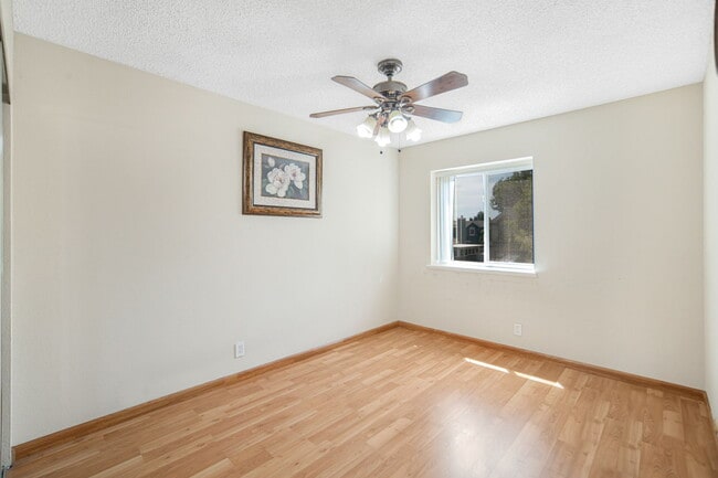 Building Photo - 4560 Benedick Ct