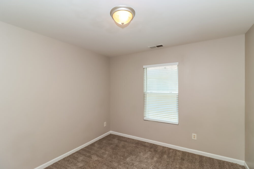 Building Photo - 5604 Chiefly Ct