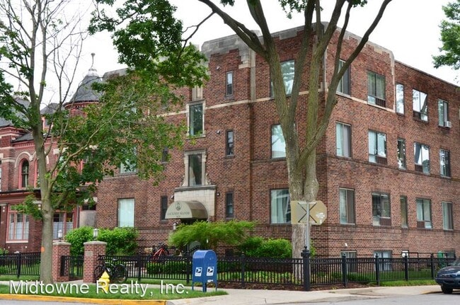Primary Photo - 835 W Wayne St