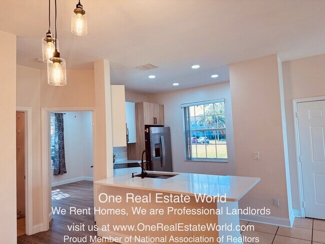 Building Photo - 13507 Summerton Dr