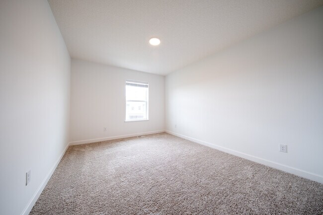 Building Photo - 15142 Archdale Ln