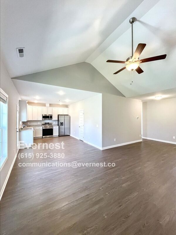 Building Photo - 1037 Echo Rdg Rd