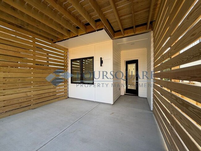 Building Photo - Spacious New Construction 3 Bed, 3.5 Bath Townhome with Modern Finishes, Fireplace & Fenced Yard ...