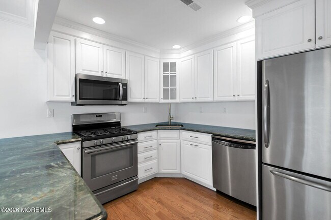 Building Photo - 146 Viburnum Terrace