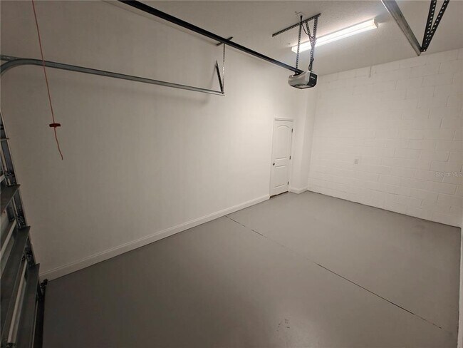 Building Photo - 13455 Doisy St