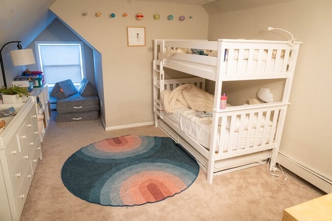 Building Photo - 4 Tyndale St