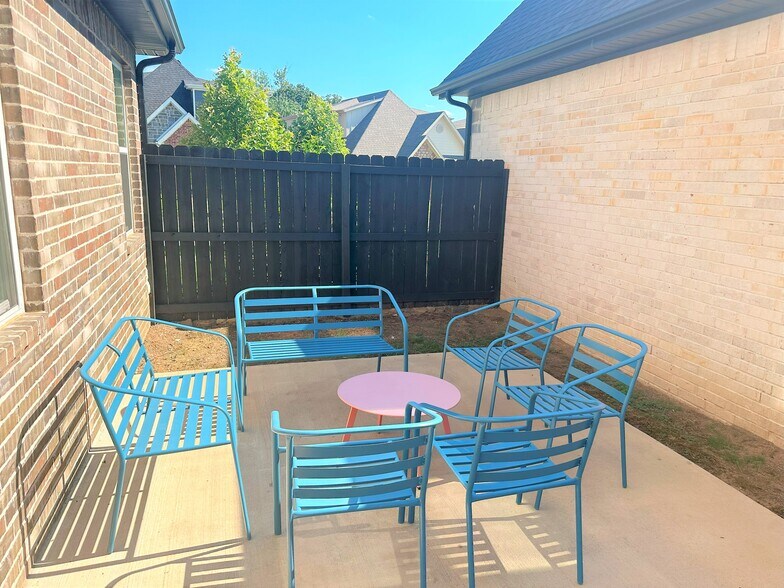 Back patio - 3462 W Tuscan Rd