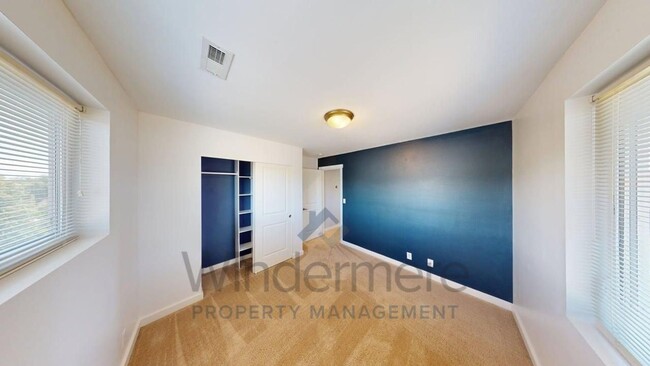 Building Photo - prov2322