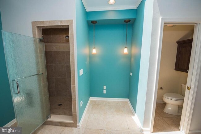 Building Photo - 5482 Royal Mile Blvd