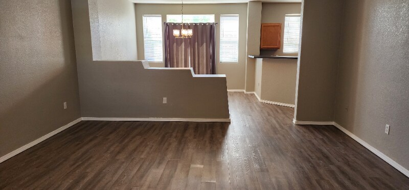 Building Photo - 6432 Los Pueblos Pl NW