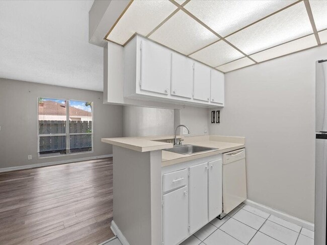 Building Photo - 1500 N Congress Ave