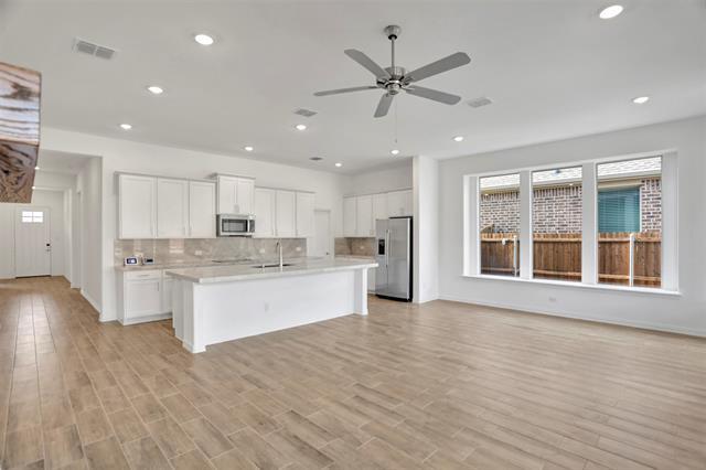 Building Photo - 5123 Bancroft Dr