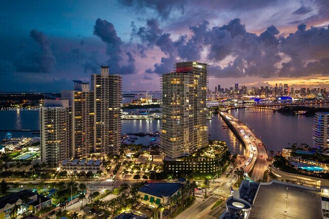 Building Photo - 400 Alton Rd