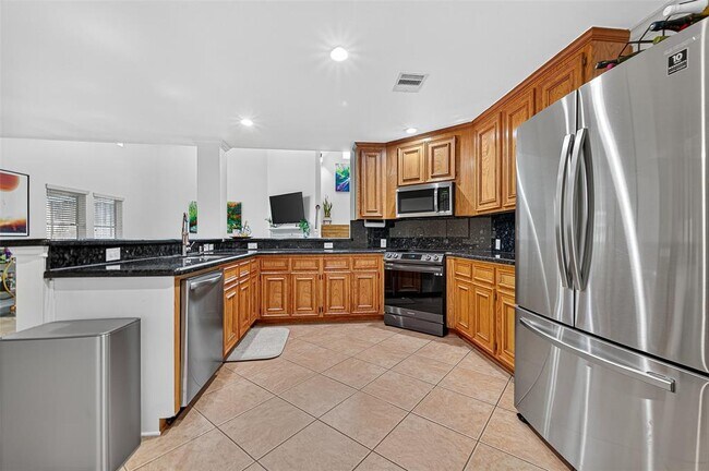 Building Photo - 13023 Porter Meadow Ln