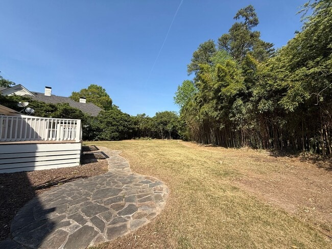 Building Photo - **OFFERING REFUNDABLE APPLICATION FEES** Stunning 5BD, 3BA North Ridge Raleigh Home on a Large, P...