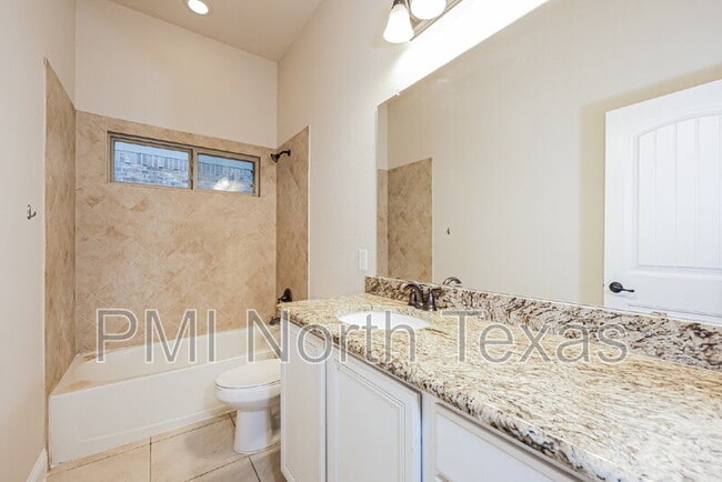 Building Photo - 15917 Rockingham St