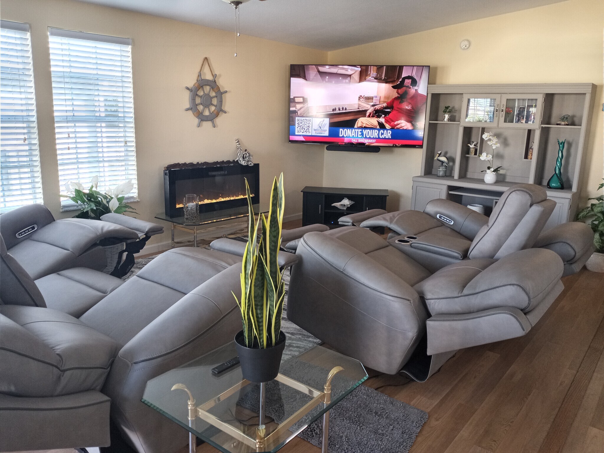 Building Photo - 31 Emden Cir