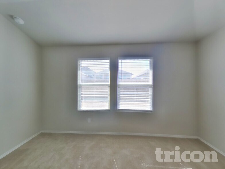 Building Photo - 3520 Catlett Crk Rd