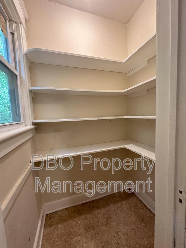 Building Photo - 441 Ontario St