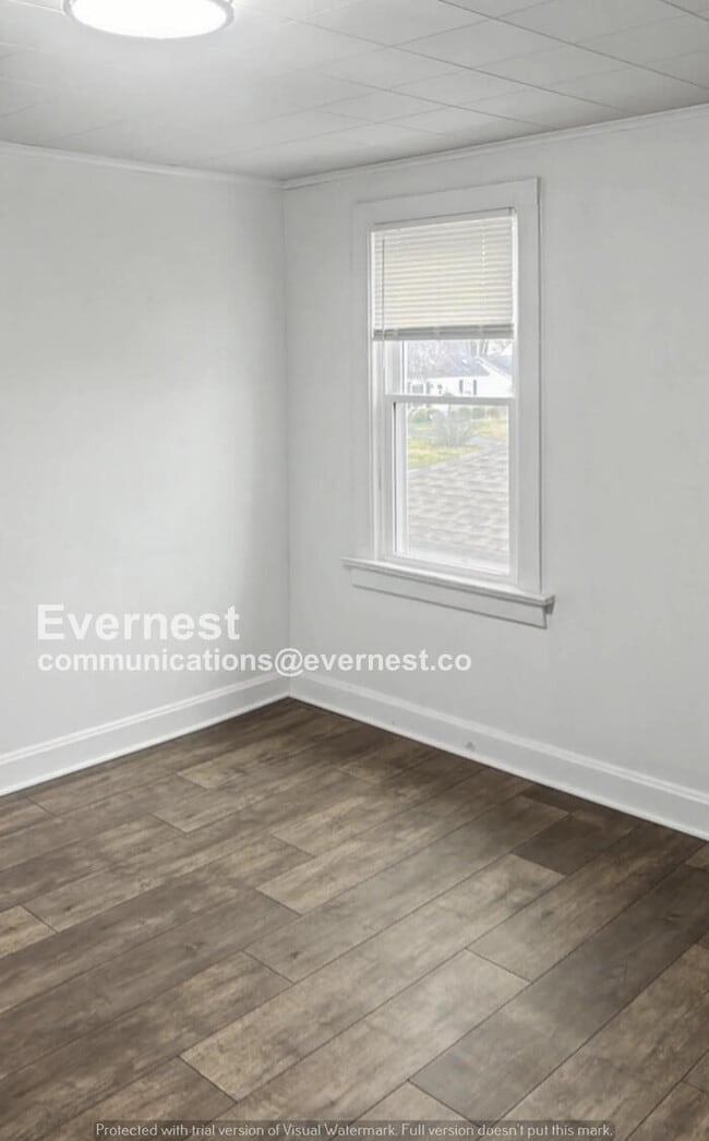 Building Photo - 2 Bed/1 Bath Home / Pet-Friendly / Vouchers Accepted / Available Now!