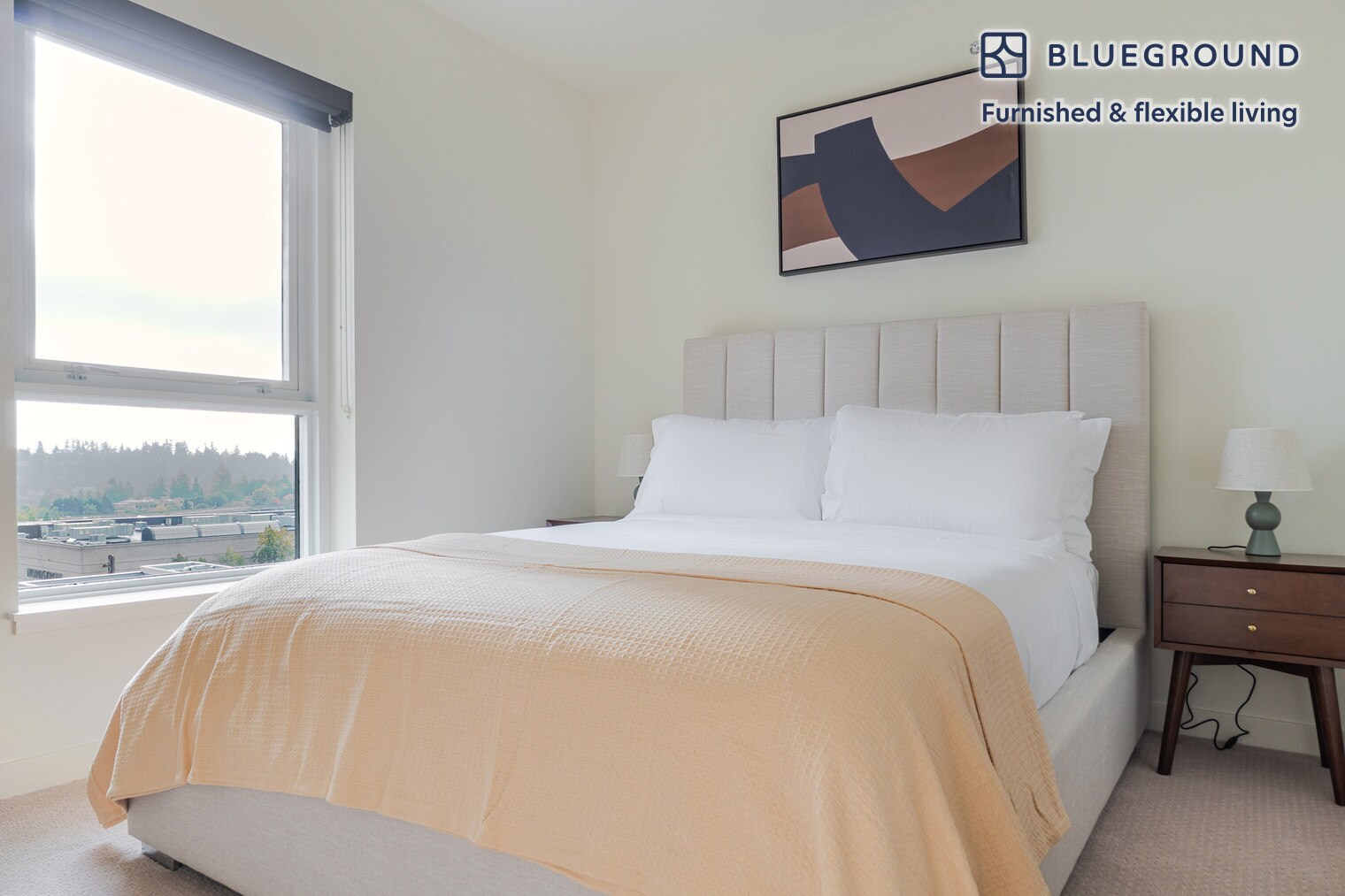 Building Photo - 10301 NE 10th St