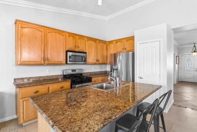 Building Photo - 1811 Puerto Way