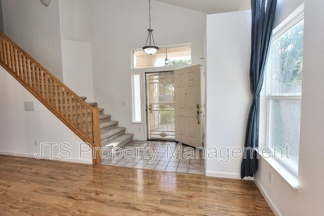 Building Photo - 3232 Balada Way