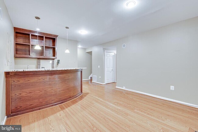 Building Photo - 1498 Hampton Hill Cir