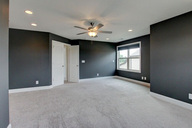 Building Photo - Custom Build in Sango.  Wow Factor