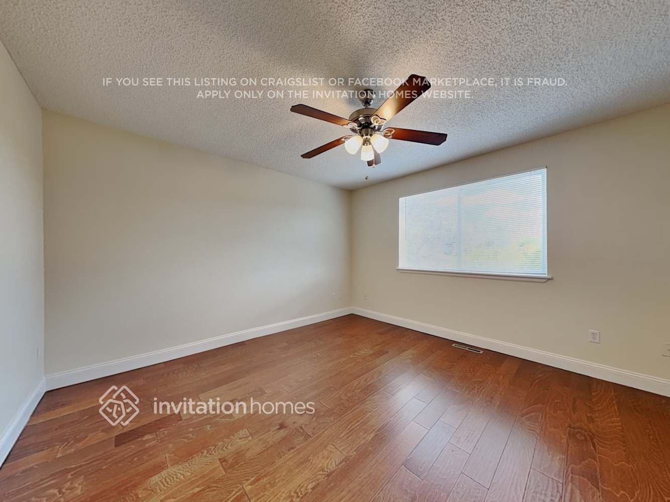 Building Photo - 21906 Saddlebrook Ct