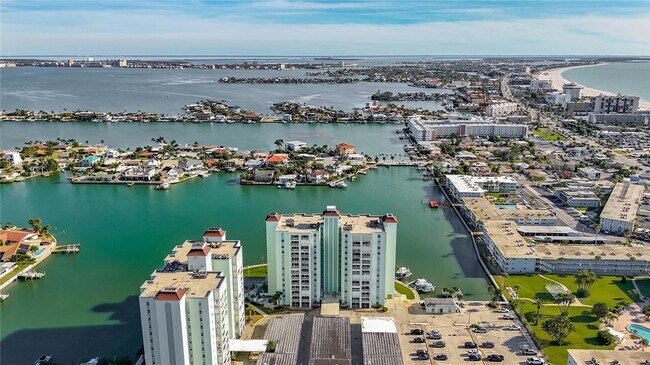 Building Photo - 400 64th Ave