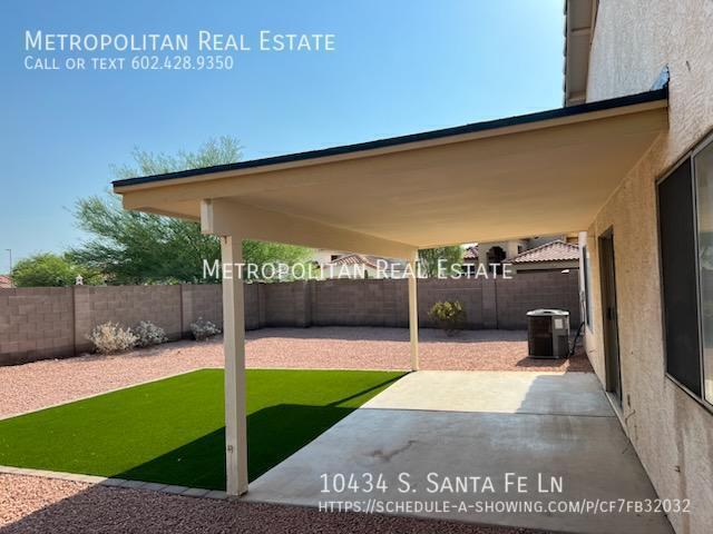 Building Photo - 10434 S Santa Fe Ln