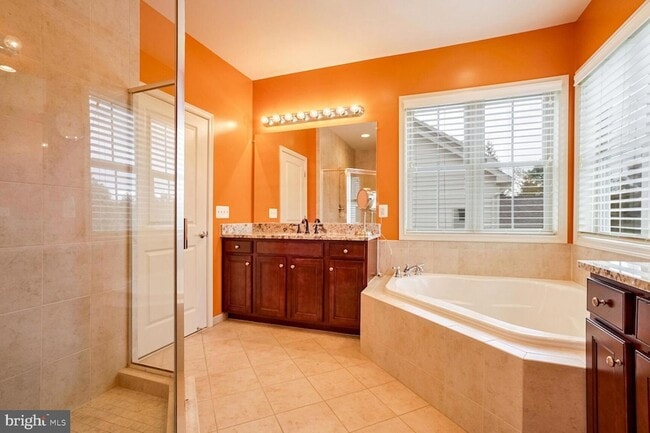 Building Photo - 42229 Majestic Knolls Dr