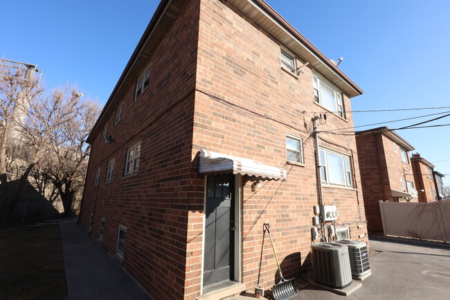 Building Photo - 9823 Linn Ave