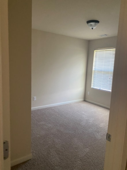 Building Photo - 2370 Allman Dr