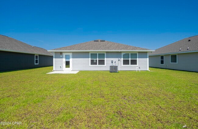 Building Photo - 282 Boggy Creek Way