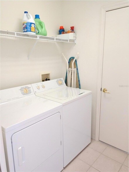 Building Photo - 629 Back 9 Dr